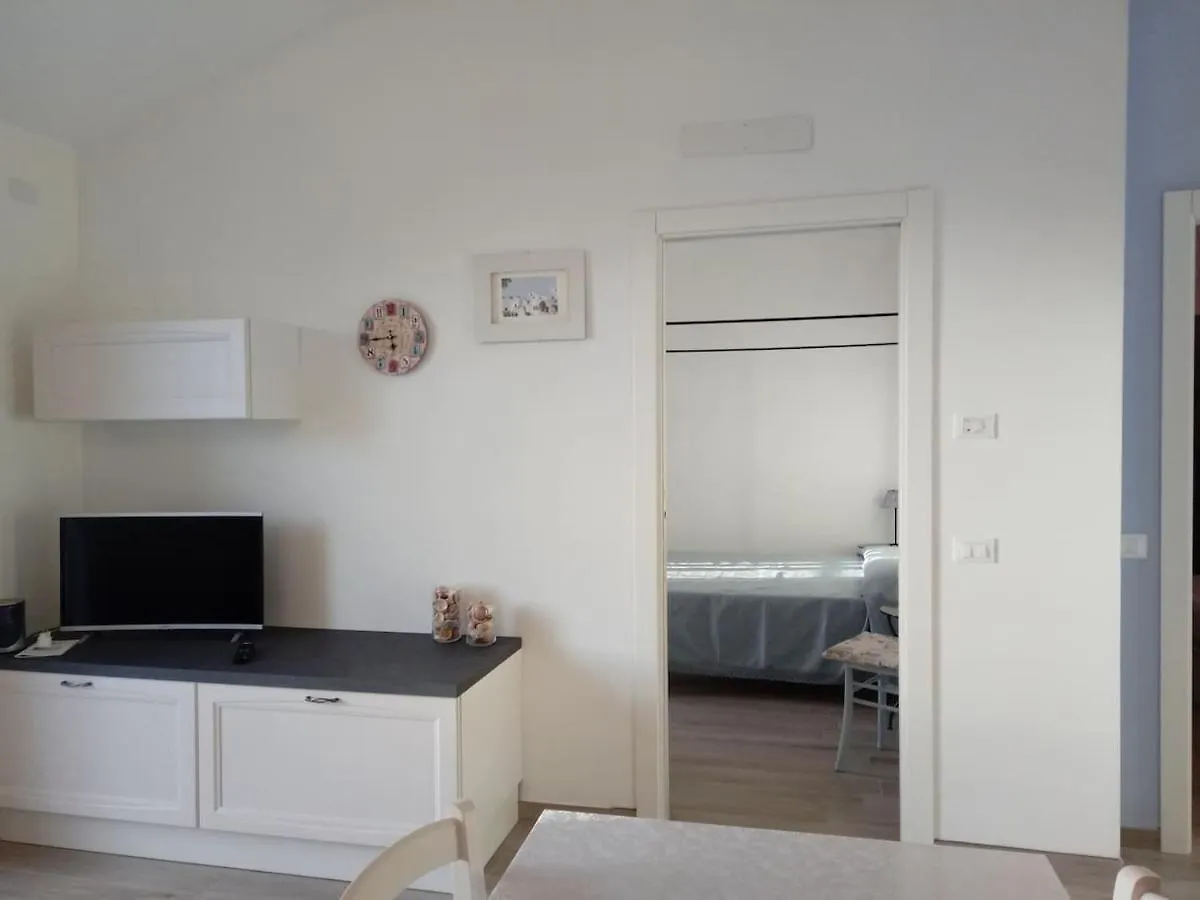 Apartment Appartamento Leccino Con Piscina - Riva Trigoso Sestri Levante Italy