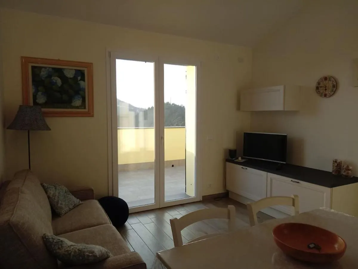 아파트 Appartamento Leccino Con Piscina - Riva Trigoso 세스트리레반떼